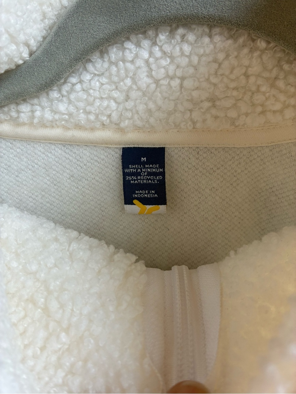 Old Navy Cloud 94 Sherpa Quarter Zip Pullover White Cozy Fleece Medium - Picture 3 of 10